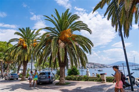 SERENE SARANDE - THE MAP CHASERS: OUR TRAVEL ADVENTURES