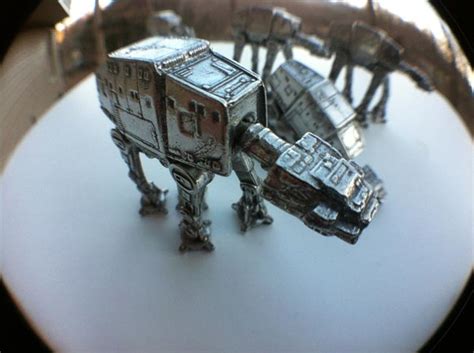 Star Wars AT-AT Walker Mini Model | Gadgetsin