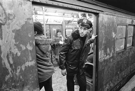 26 Disturbing Pictures From New York Subway History | New york subway, Nyc subway, New york city