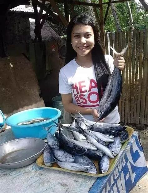 UPDATE: Inspiring fish vendor from Cebu... Replied to our story! Here ...