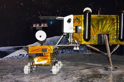 China Says Its Rover Has Found Proof Of Water On The Moon - UNILAD