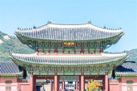 Beautiful Architecture in Gyeongbokgung Palace — Stock Photo ...