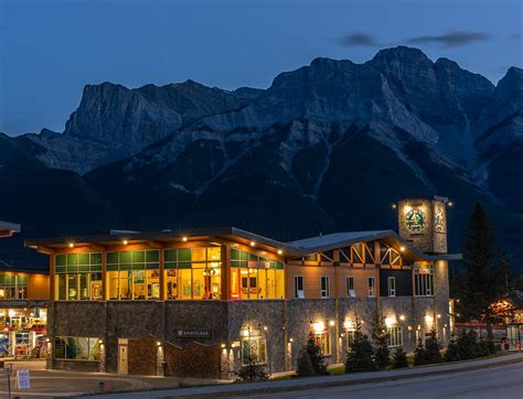 Canmore Downtown Hostel - UPDATED 2025 Prices, Reviews & Photos