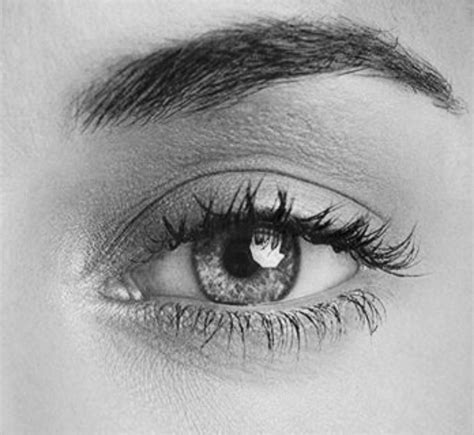 Tutorial – How to draw an eye – Rosalie Krijl