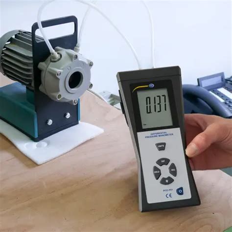 Differential Pressure Manometer PCE-P01-ICA Incl. ISO Calibration Certificate | PCE Instruments