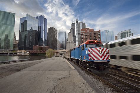 12 Fun Metra Day Trips to Suburban Chicago Destinations