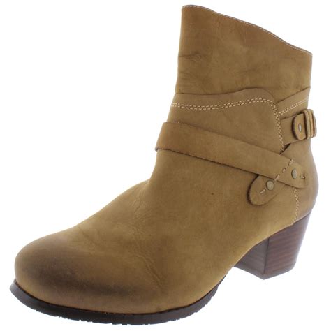 Ros Hommerson Brittany Womens Leather Round Toe Ankle Boots