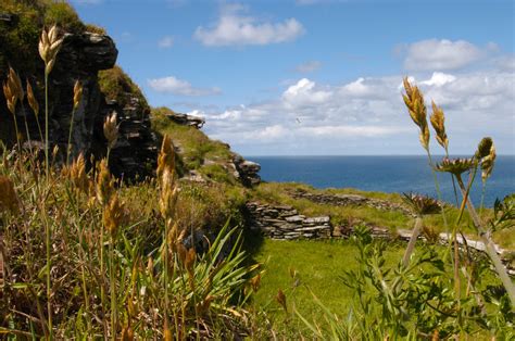 Tintagel Castle Ruins, Cornwall | History And Heritage | Photography By ...