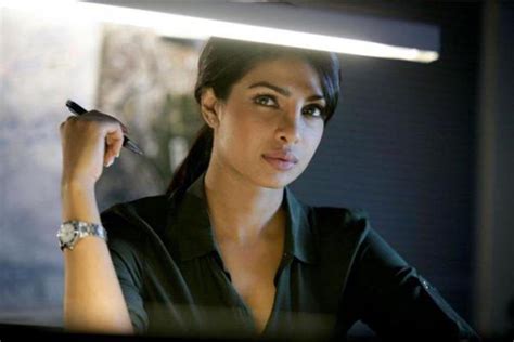 Priyanka Chopra Don 2 Movie Stills : priyanka chopra photos - photo 21 ...