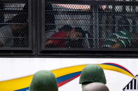 Venezuela seizes control of gang-run prison