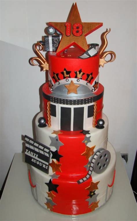 Hollywood cake | Hollywood cake, Movie cakes, Birthday party food