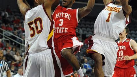 NCAA Division II men’s basketball tournament — Metro State 106 ...