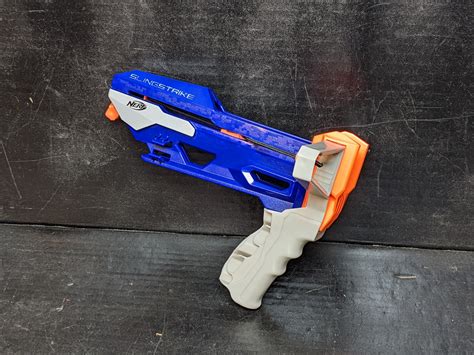 Nerf N-Strike Slingstrike – Blaster Barn