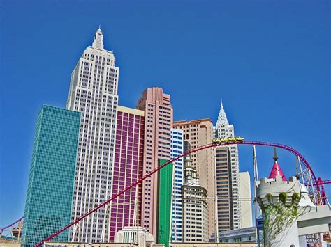 The 9 Best Budget Las Vegas Hotels of 2020 | Las vegas hotels, Vegas vacation, Vegas hotel