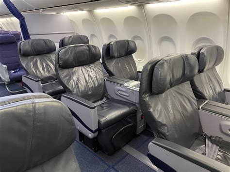 Review: Copa Airlines 737-800 Business Class - Live and Let's Fly