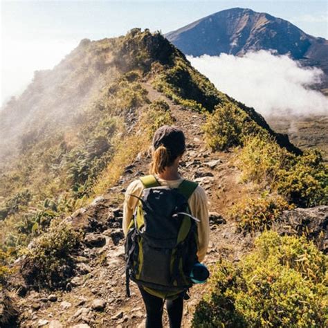 Hike Haleakala Crater | Some of the best Hiking on Maui