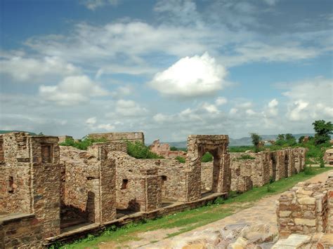 The Bhangarh Fort Story: Behind The Mystery Of The Most Haunted Place In India - Tripoto