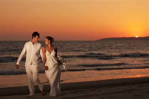 7 tips para tener una memorable boda en la playa - Emedemujer El Salvador