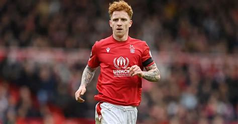 Jack Colback in triple transfer fight after Nottingham Forest exit ...