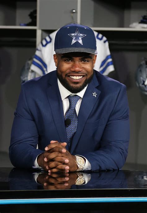 Ezekiel Elliott hopes to be next in line of Cowboys greats