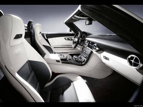 2012 Mercedes-Benz SLS AMG Roadster - Interior | Caricos