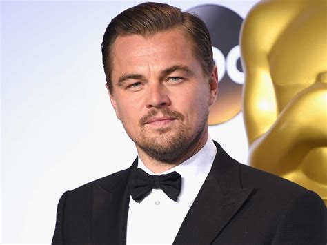 Leonardo DiCaprio flies 8,000 miles in private jet to accept ‘green award' | The Independent