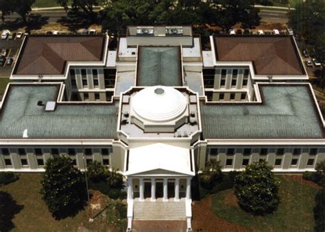 Florida Memory • Bird's eye view of the Florida Supreme Court Building ...