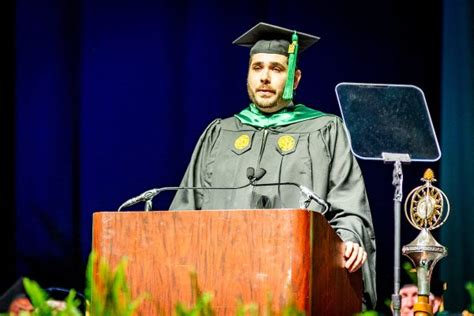 Students celebrate milestones at 2019 USF Health Commencement Ceremony - USF Health NewsUSF ...