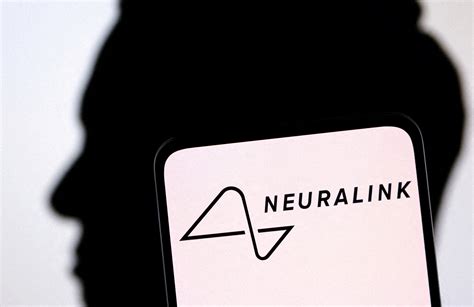 Musk's Neuralink shows first brain-chip patient playing online chess ...