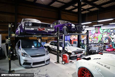 Liberty-Walk-Shop-3-2 copy - Speedhunters