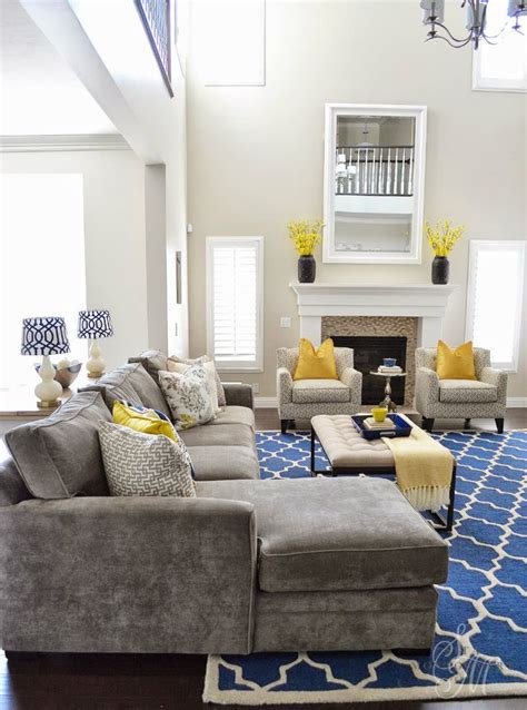 living room ideas: mix blue and yellow | Yellow decor living room ...