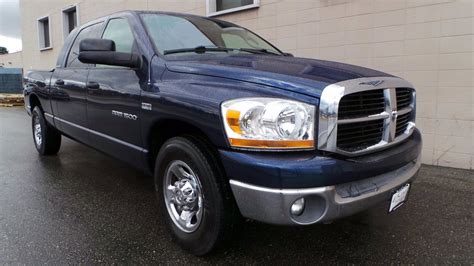 Dodge Ram 1500 Mega Cab 2006