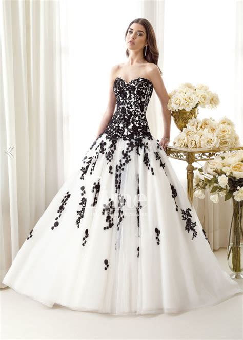 30 Ideas of Beautiful Black and White Wedding Dresses | The Best ...