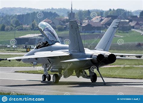 F/a-18 Super Hornet Fighter Jet Editorial Stock Image - Image of plane ...