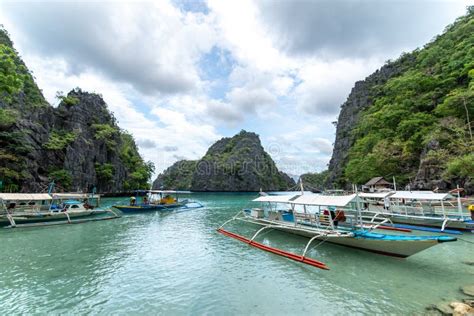 Best Tour Spot Kayangan Lake in Coron, Palawan Editorial Stock Photo - Image of tropical, ocean ...