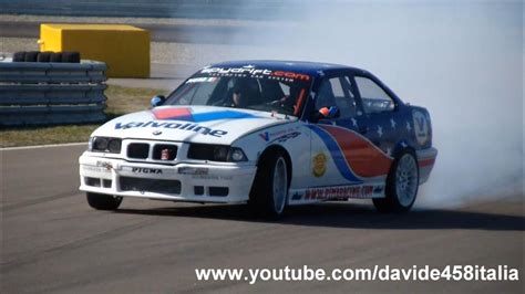 BMW M3 epic DRIFTING!! - YouTube