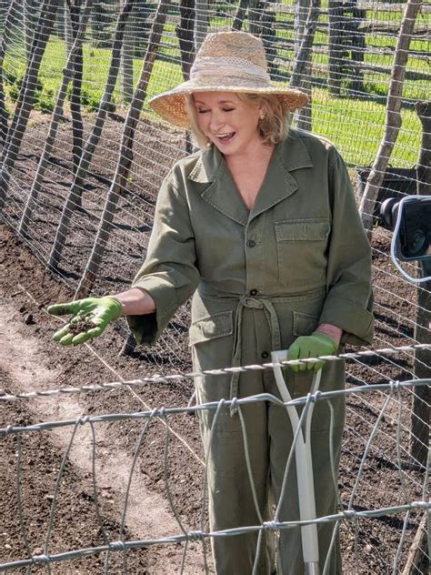 Behind the Scenes in Martha Stewart's Vegetable Garden | Martha Knows ...