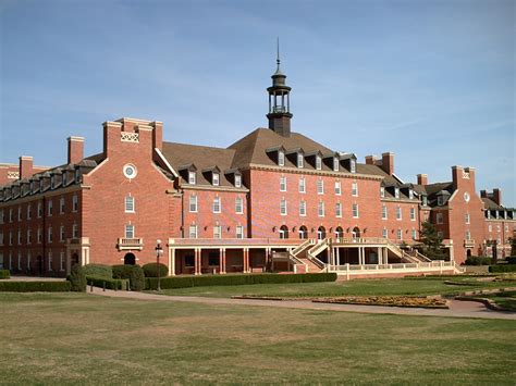 File:Student Union - Oklahoma State University.jpg - Wikimedia Commons