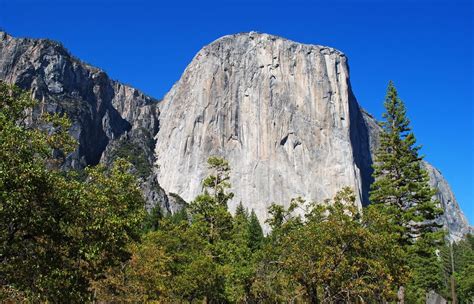 Two climbers killed after they fell from El Capitan in Yosemite - Anchorage Daily News