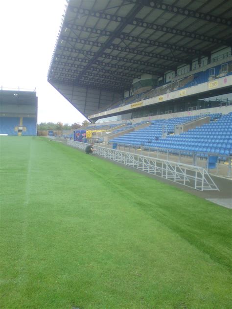 Oxford United FC/ London Welsh Rugby Football Club – Kassam Stadium ...