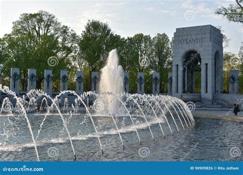 National World War II Memorial in Washington, DC Editorial Photo ...