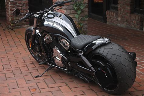 Umgebautes Motorrad Harley-Davidson V-Rod Night Rod VRSCD von X-TREM Lotter Harley Import ...