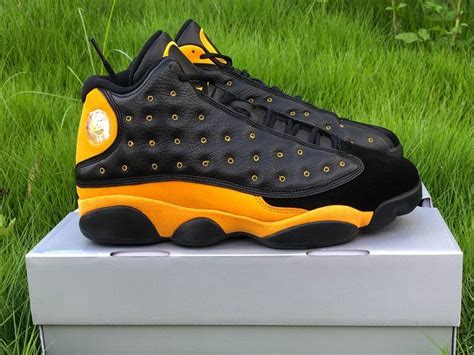 Air Jordan 13 XIII PE Oregon "Track and Field" Black/Yellow Strike