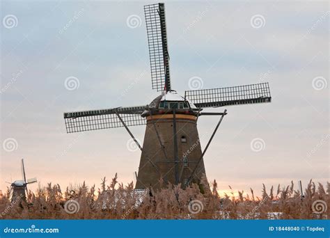 Windmills in Kinderdijk at Winter Sunset Stock Photo - Image of horizontal, holland: 18448040