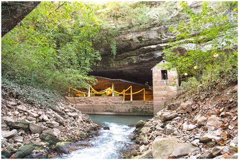 Lost River Cave a Gorgeous Outdoor Wedding Venue in Bowling Green, KY