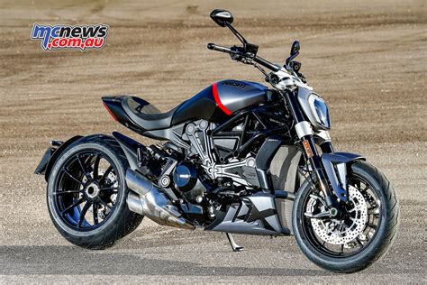 2021 Ducati XDiavel Black Star Review | MCNews