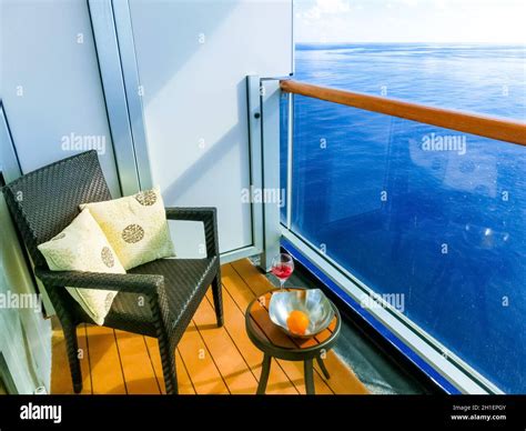 Luxurious cruise ship balcony. View on blue ocean Stock Photo - Alamy