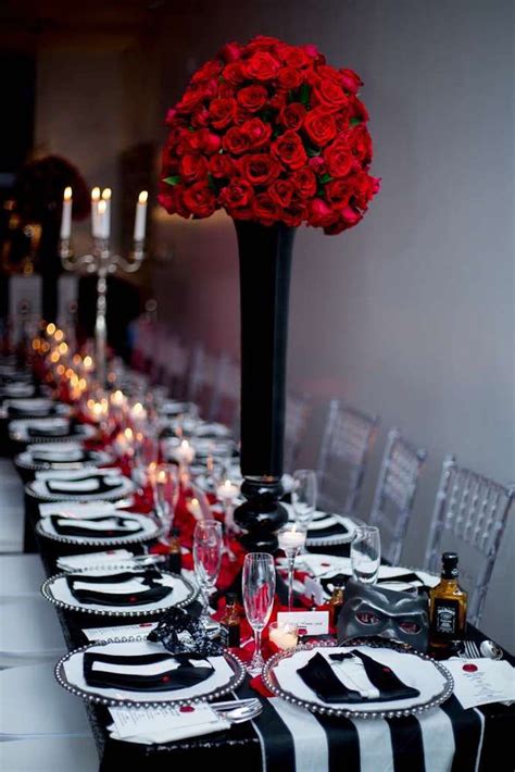 "Kiss from a Rose" Bruce Wayne / Batman Inspired Dinner Party | Kara's ...