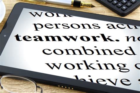 Teamwork - Tablet Dictionary image