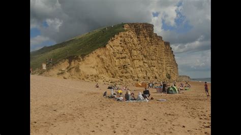 Broadchurch Filming Locations in West Bay, Dorset 2015 - YouTube